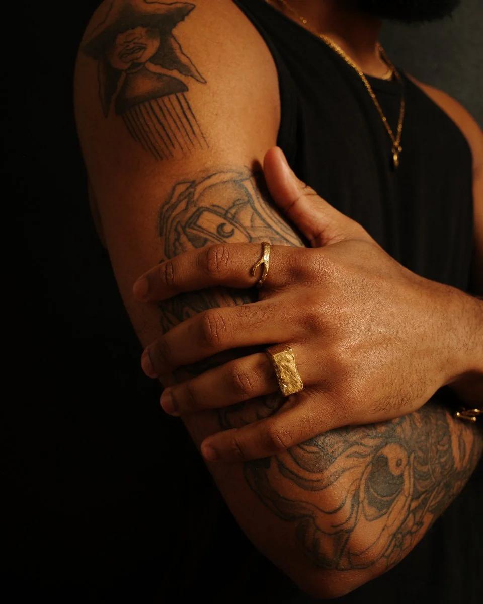 Brute Signet Ring [Gold] - Image 3