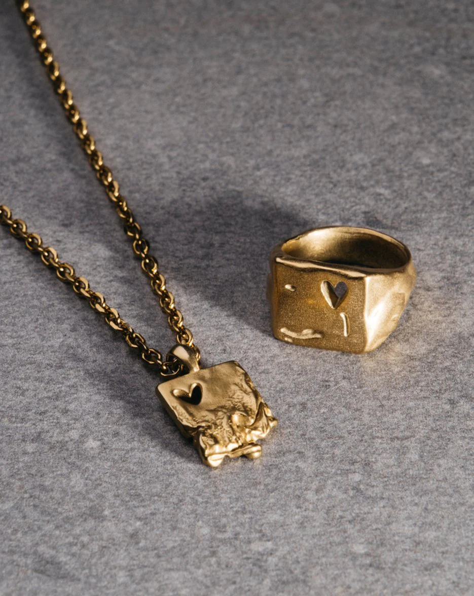 Heartless Necklace [Gold] - Image 4