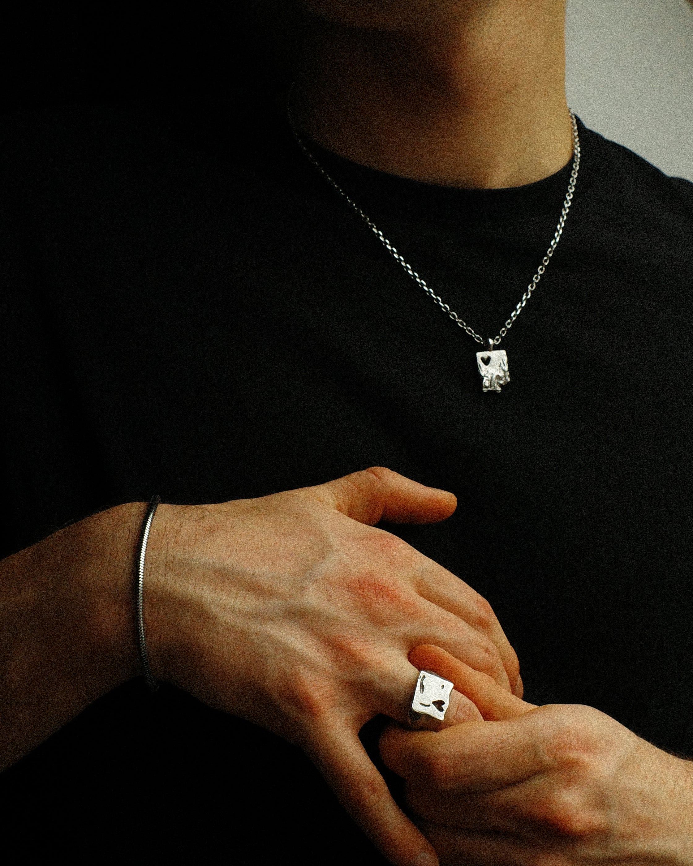 Heartless Ring - Image 4