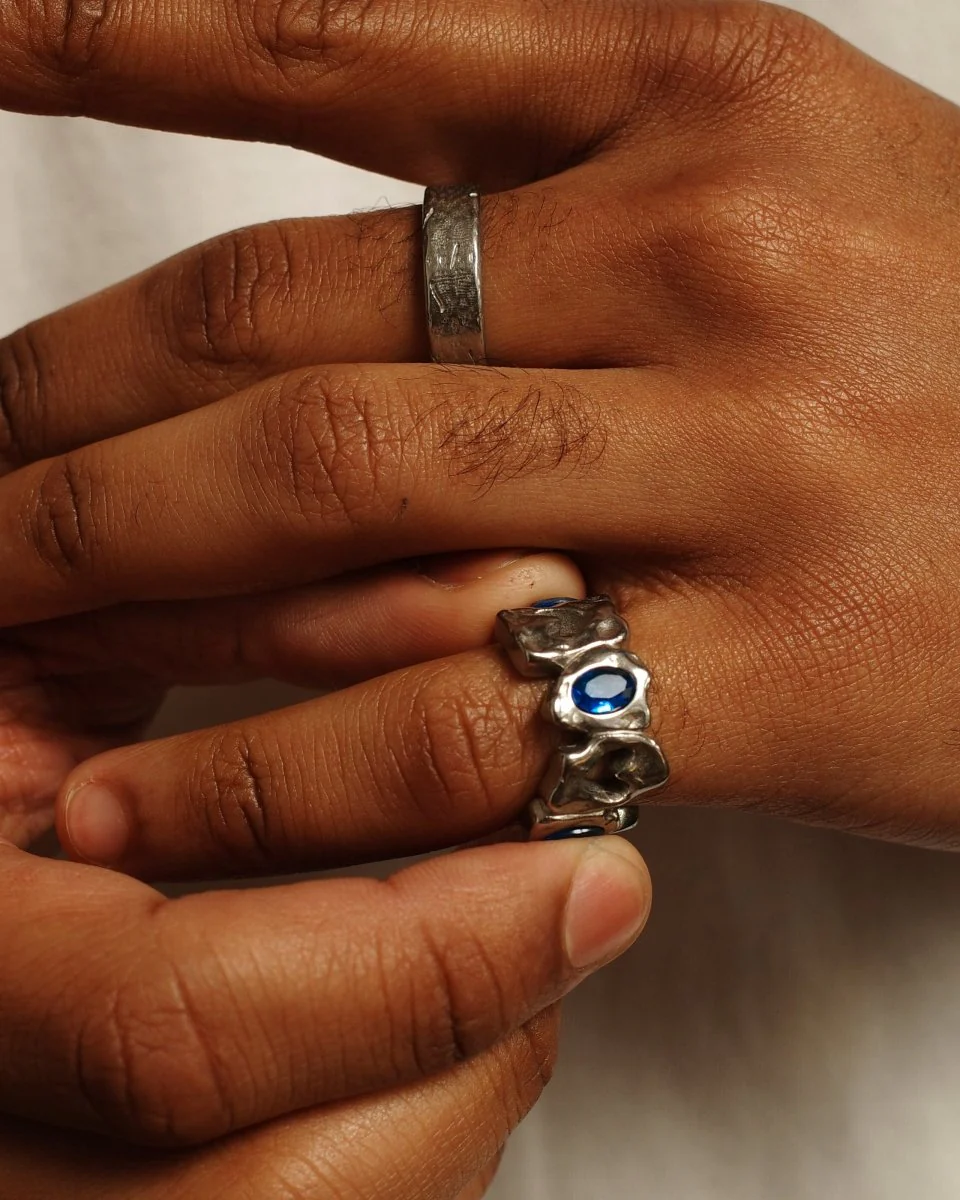 HEARTLESS RING - BLUE SAPPHIRE - Image 2