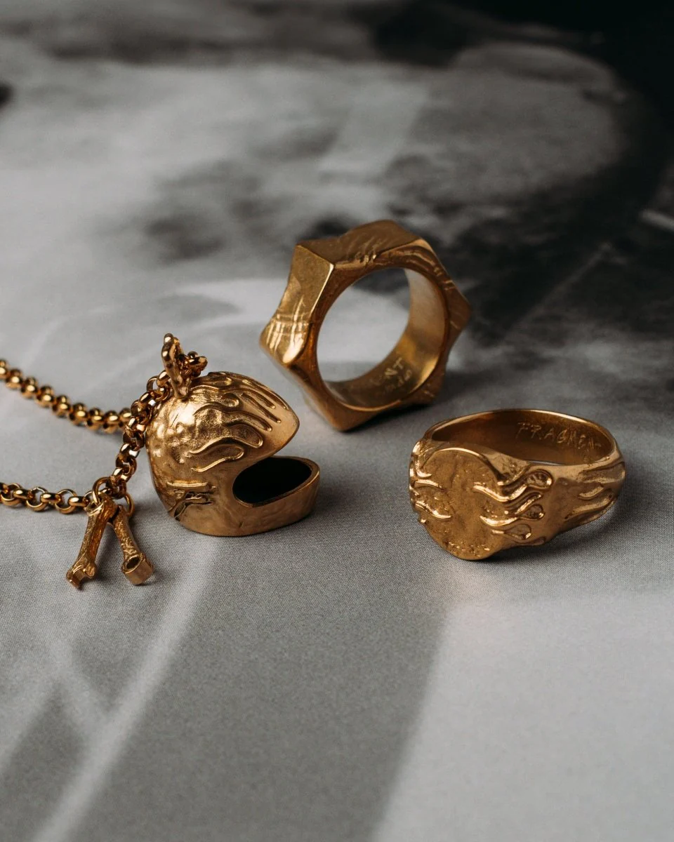 HELMET PENDANT [GOLD] - Image 4
