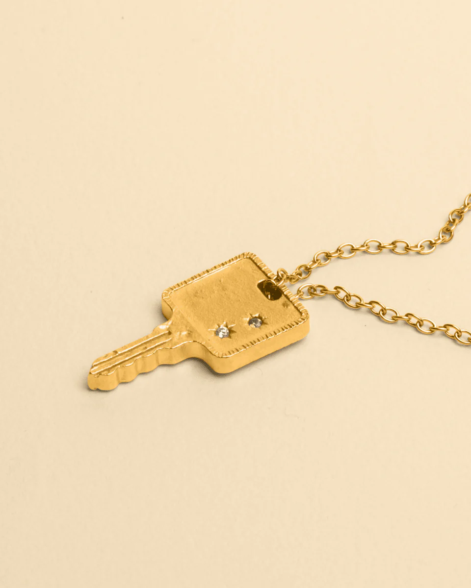 KEY NECKLACE [GOLD] - Image 5