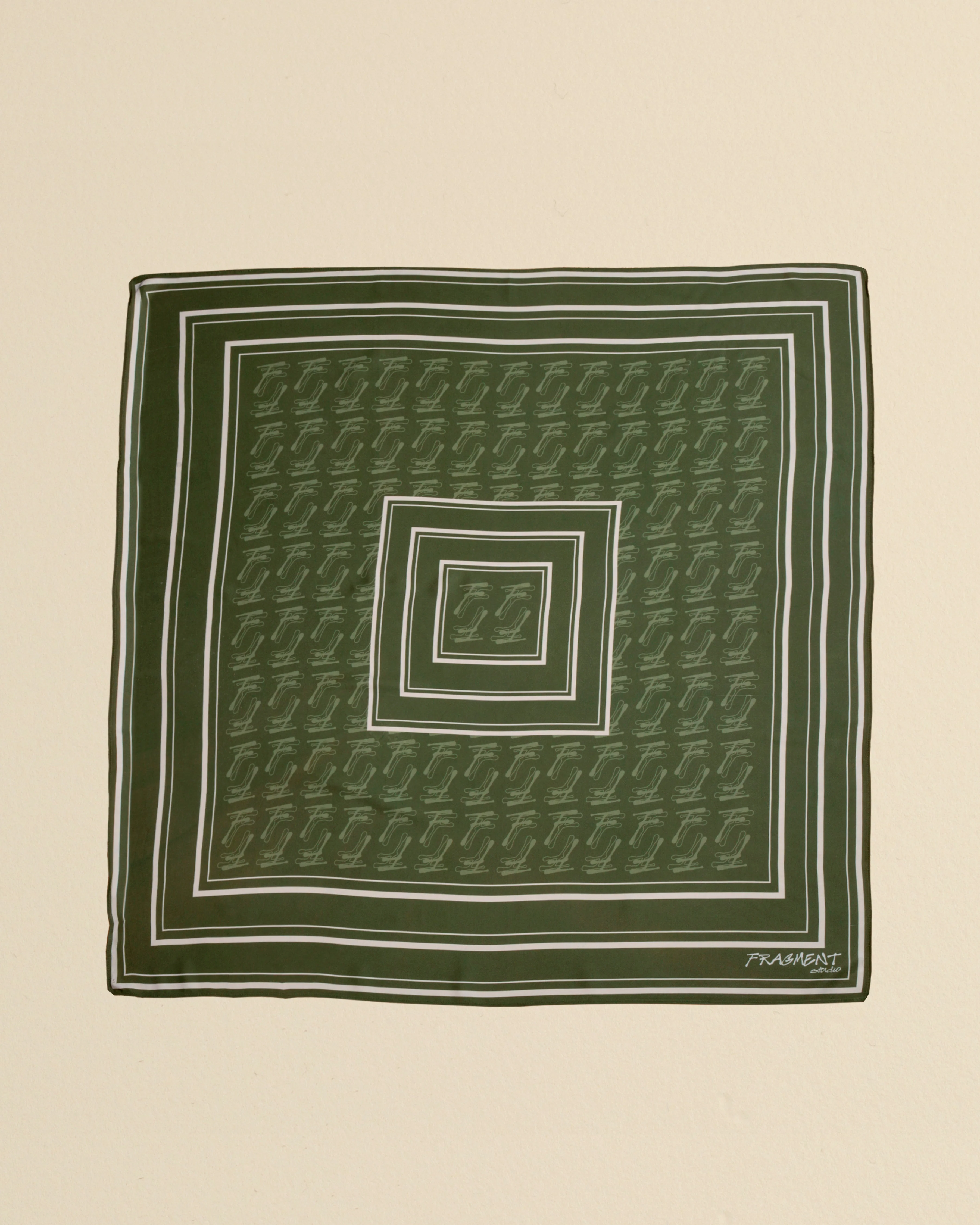 Le Carré - Image 5