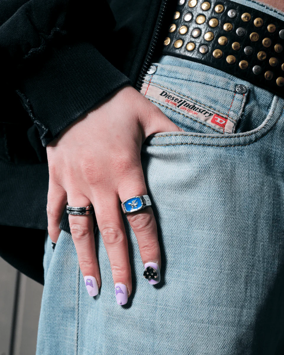 LINE RING - BLACK - Image 5
