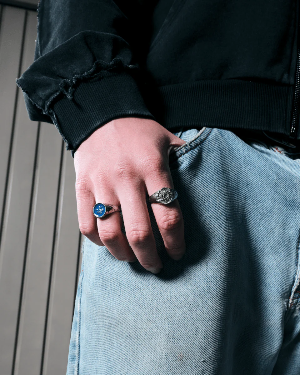 LOST PETAL RING - BLUE - Image 3