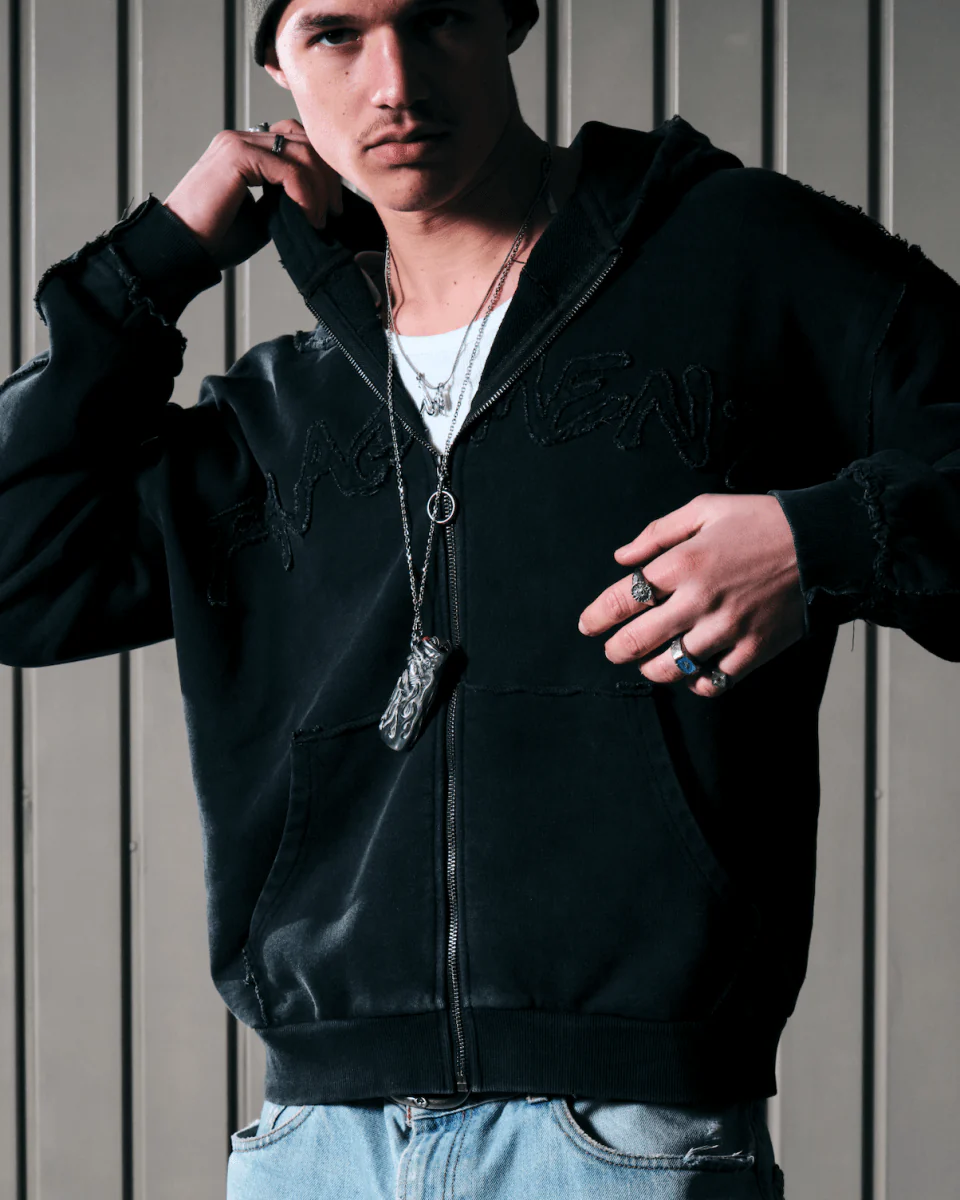 ROOTS ZIP UP HOODIE - BLACK - Image 5