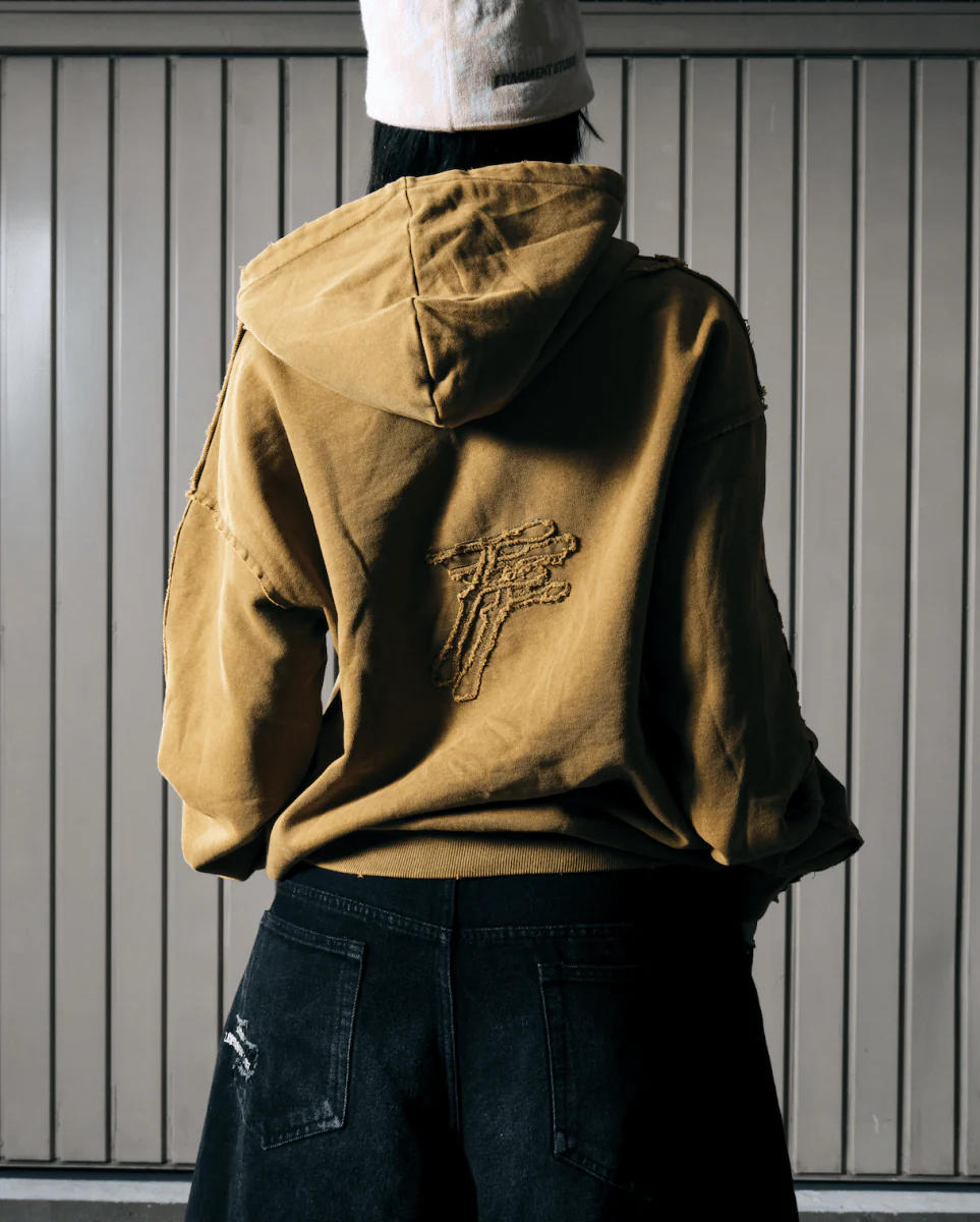 ROOTS ZIP UP HOODIE - KHAKI - Image 6